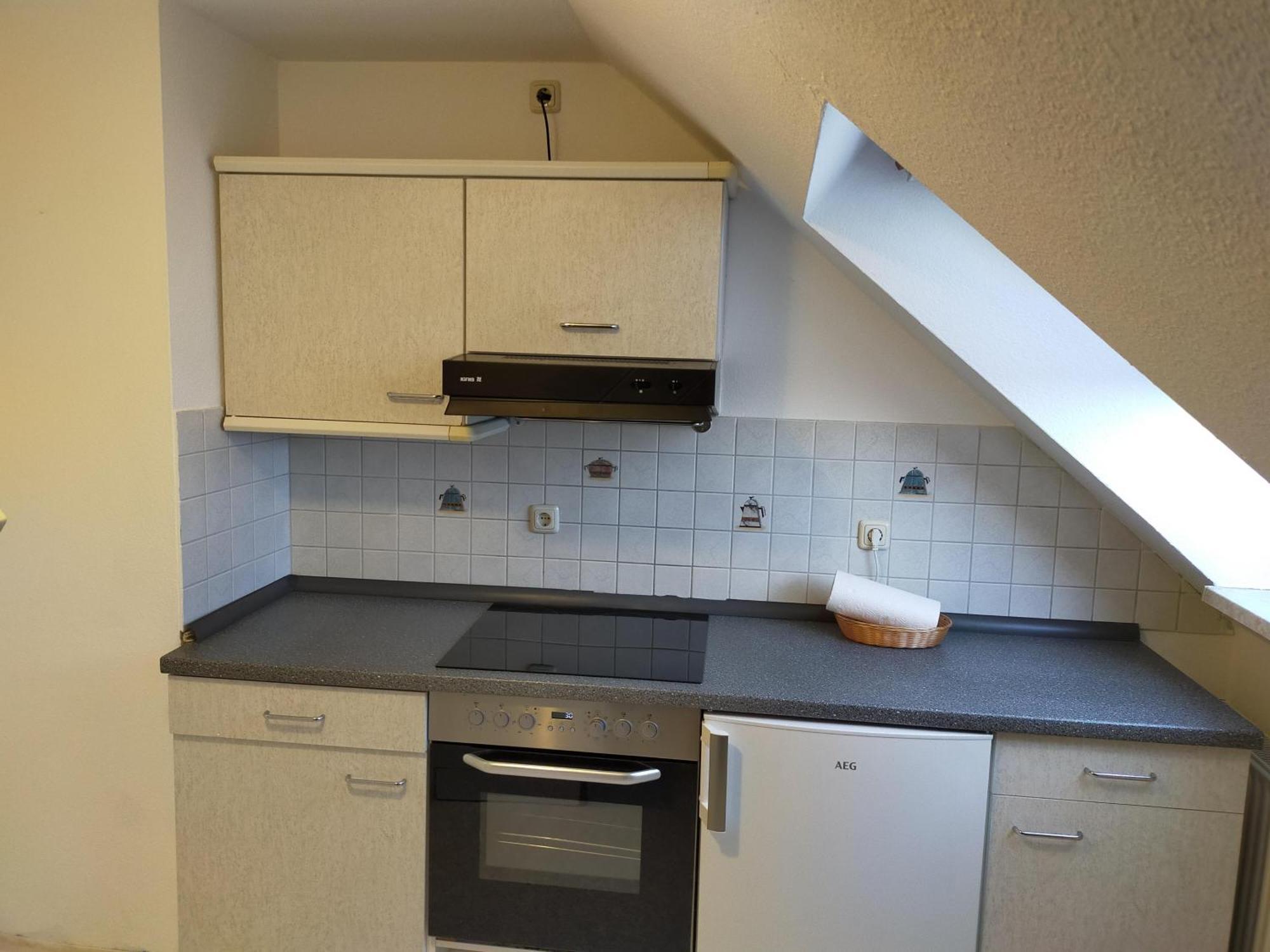 Flex Aparts - Grosse, Moeblierte Wohnung In Zwickau Mit 2 Zimmern Exteriör bild